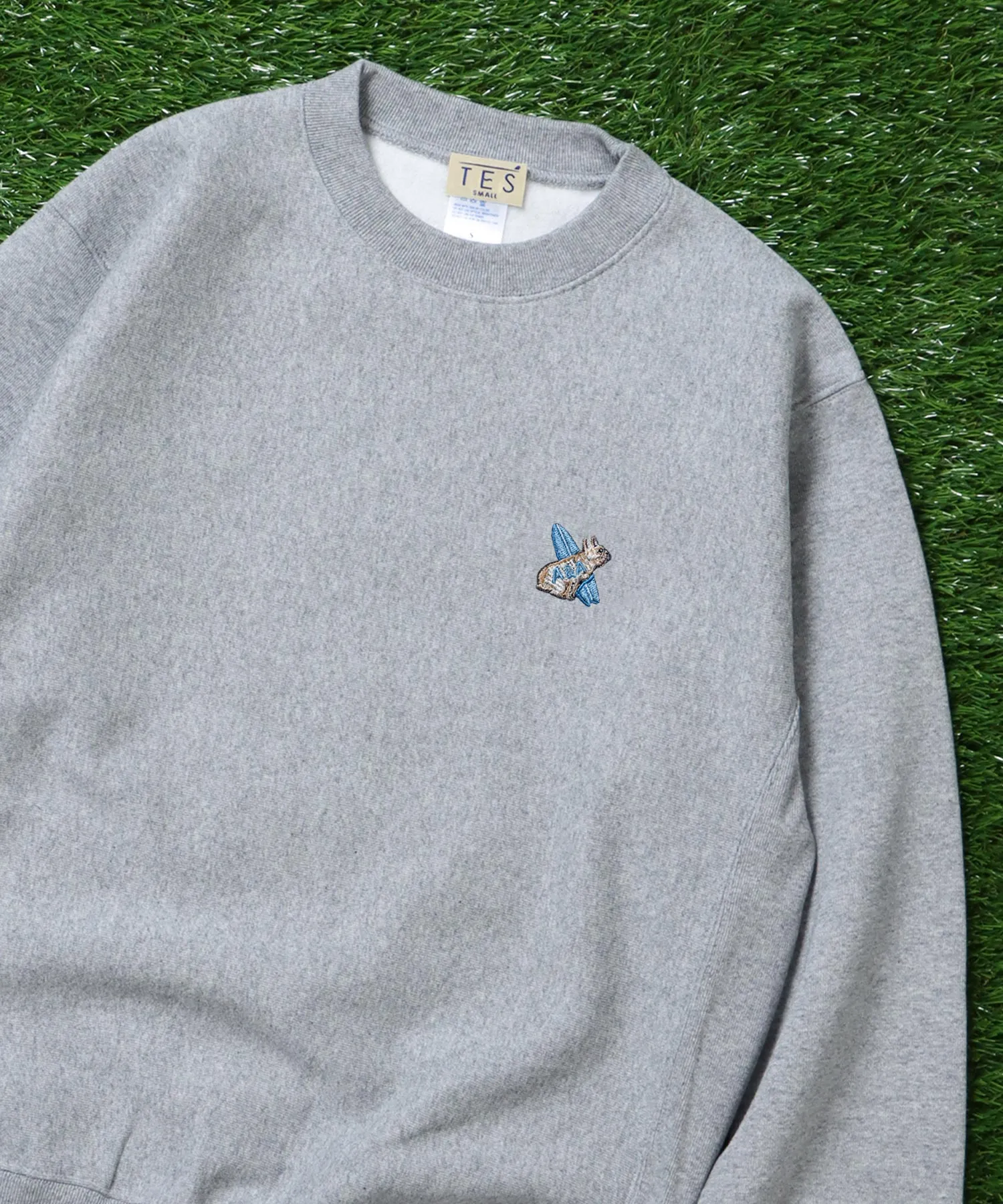 ≪カスタムオーダー≫ TES SURF BUHI CUSTOM ONE POINT EMB CREW SWEAT / ワンポイント刺繍スウェット