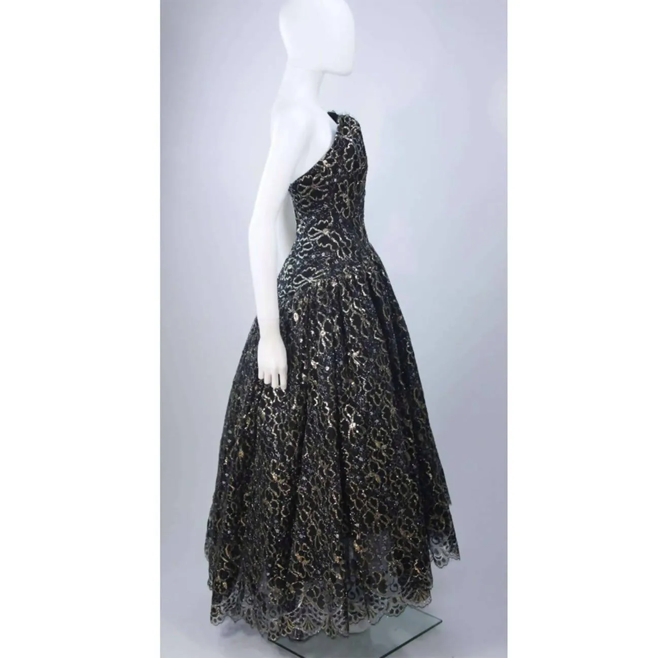 ARNOLD SCAASI Black & Gold Floral Lace Gown | Size 4/6