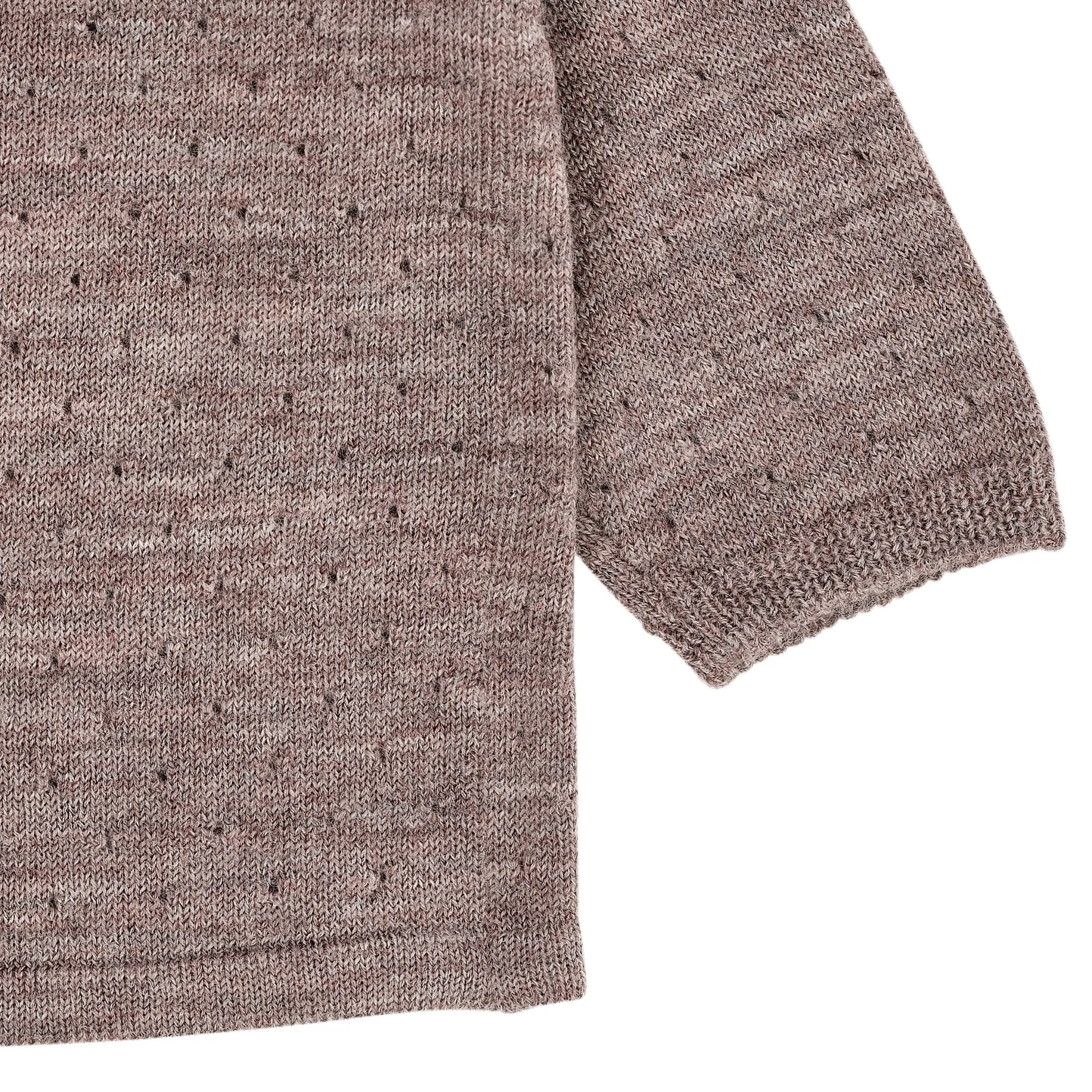 MERINO CROSSOVER CARDIGAN W. HOLE PATTERN - NATURAL MELANGE