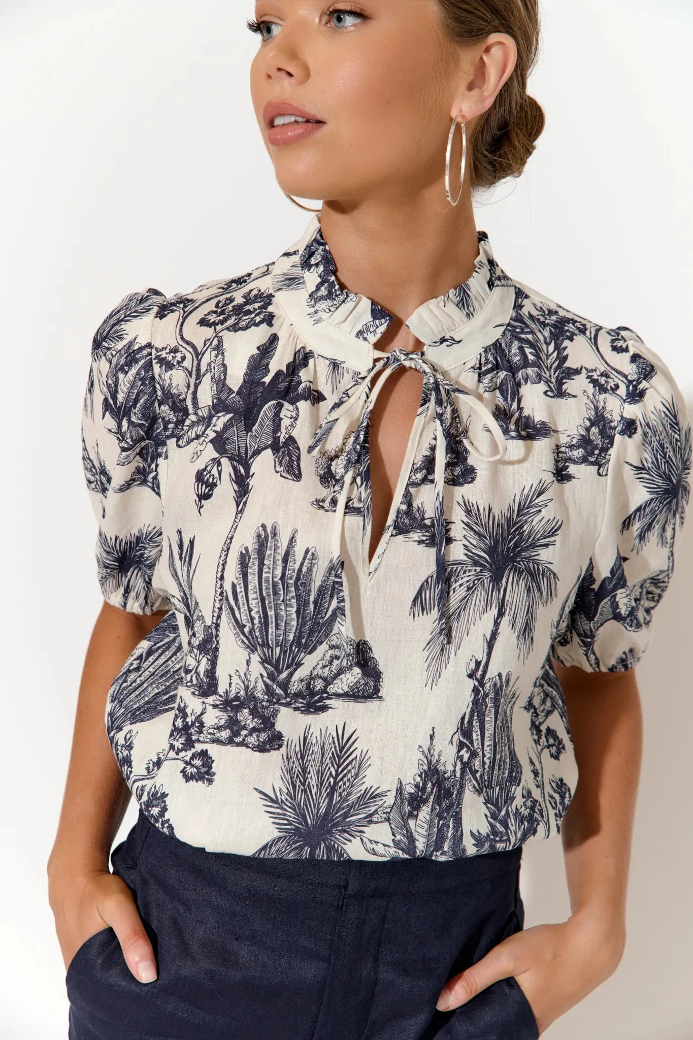 Sandra Linen Toile Print Top Print