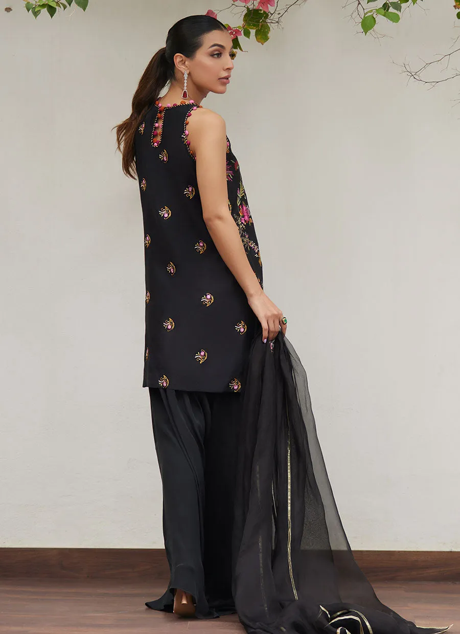 Siya Black Embroidered Shirt and Dupatta